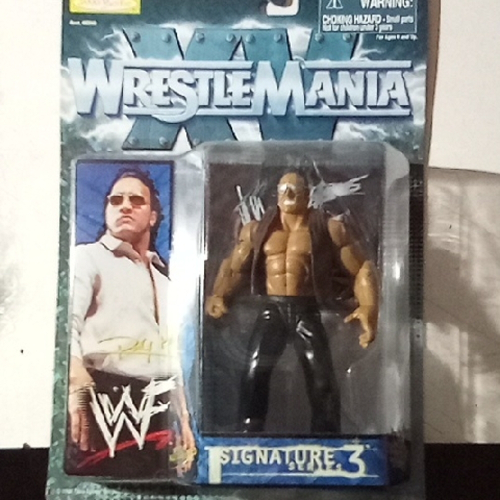 WrestleMania Action Figure - Black and Brown